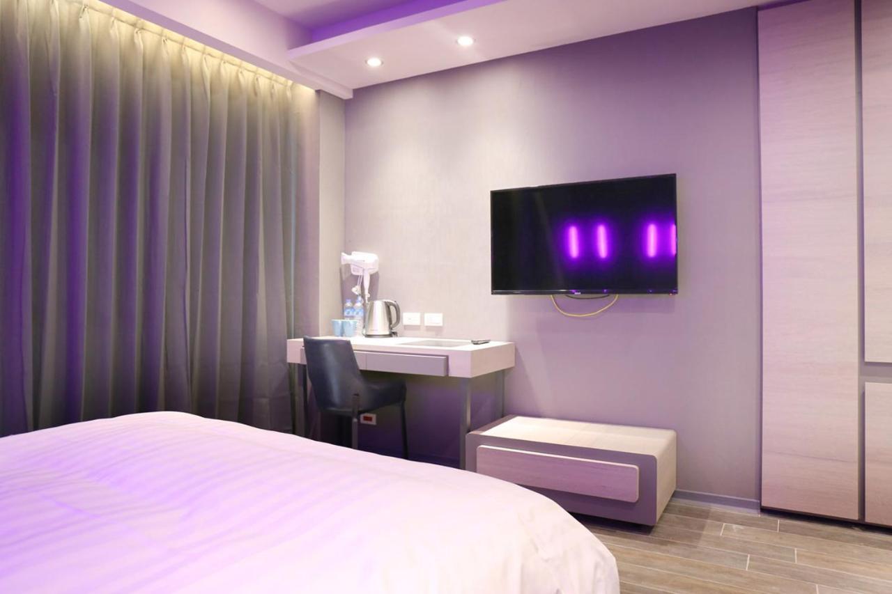 Kiwi Share Hotel Zhongli Exterior photo